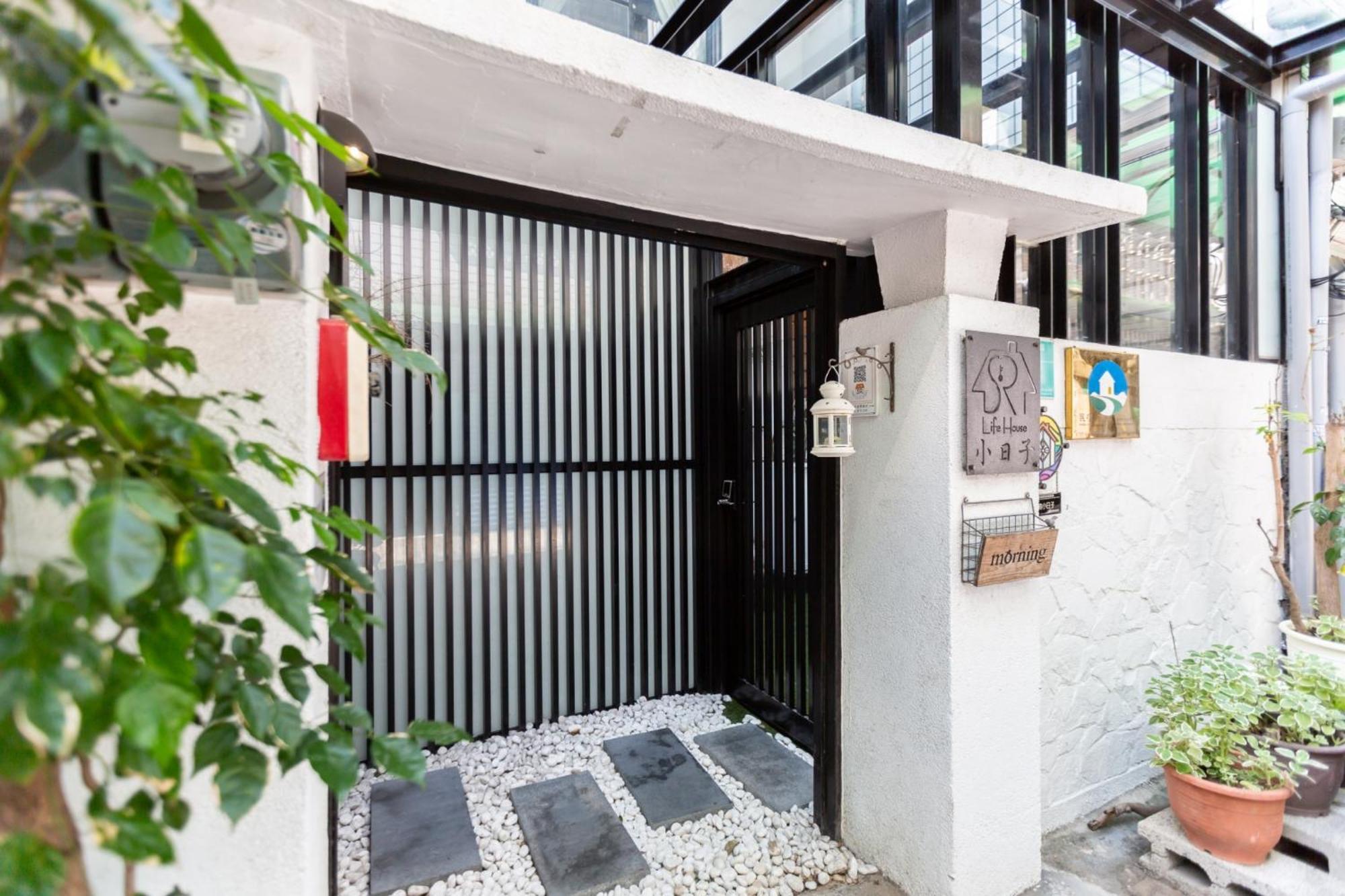 Отель Tainan Little Day Экстерьер фото
