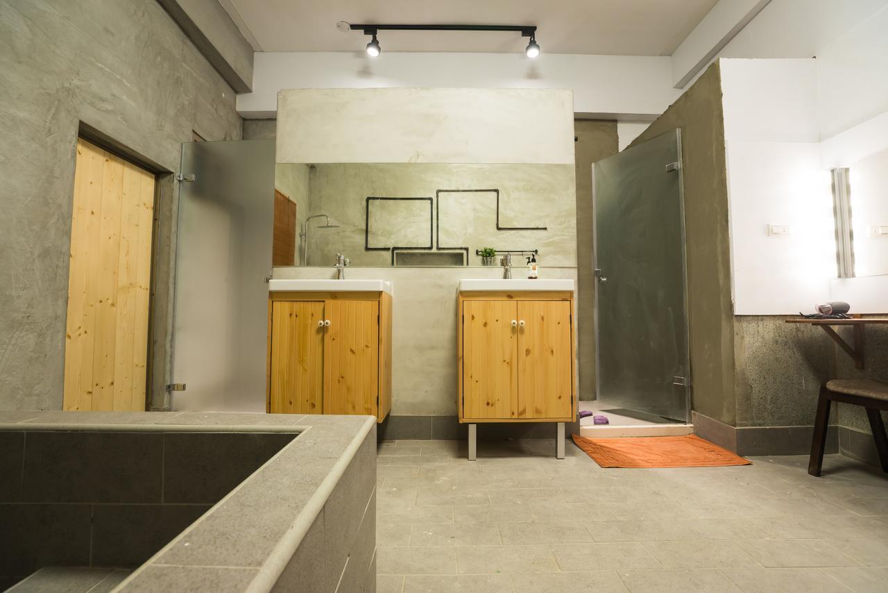 Отель Tainan Little Day Экстерьер фото