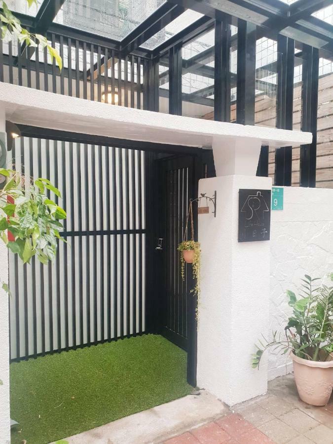 Отель Tainan Little Day Экстерьер фото